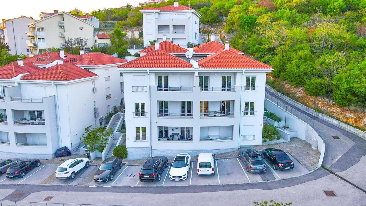 Apartment Bella Crikvenica Bagian luar foto